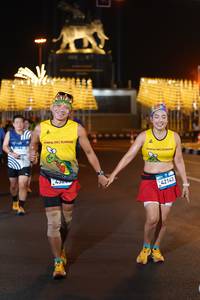 BIB: 432, 42143
                            <button type="button" onclick="openModal(23235708)" class="btn btn-primary btn-sm float-right btn-popup" data-toggle="modal" data-target=".modal-high-quality">
                        <i class="fas fa-shopping-cart"></i> Add to Cart
                    </button>
                                            <button type="button" onclick="isThisMe(23235708, true)" class="btn btn-success btn-sm float-right btn-popup btn-isme hidden" data-toggle="tooltip" data-placement="bottom" title="นี่คือรูปของคุณใช่ไหม คลิกที่นี่เพื่อเอาเข้าอัลบั้ม">
                        <i class="fas fa-plus"></i> Add to album
                    </button>
                    <button type="button" onclick="isThisMe(23235708, false)" class="btn btn-warning btn-sm float-right btn-popup btn-isnotme hidden">
                        <i class="fas fa-ban"></i> Remove from album
                    </button>